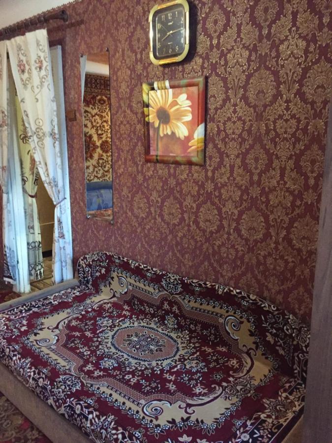 Квартира 2-Кімнатна Бюджетна Центр Парк-10Хв Wi-Fi テルノーピリ エクステリア 写真