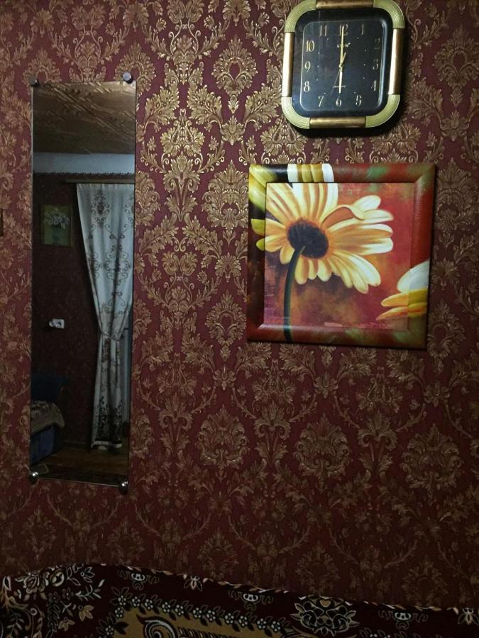 Квартира 2-Кімнатна Бюджетна Центр Парк-10Хв Wi-Fi テルノーピリ エクステリア 写真
